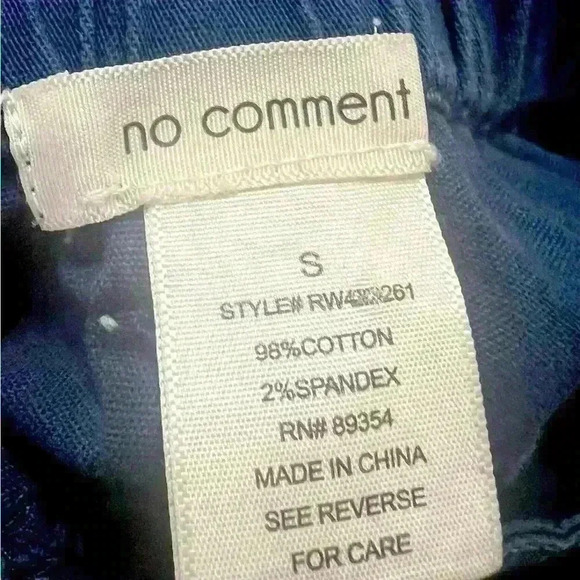 NO COMMENT- navy blue cargo pants; size Small - Picture 3 of 3